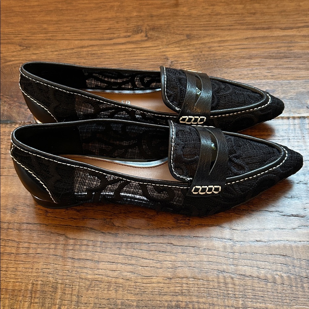 Donald J. Pliner Black Pointed-Toe Mesh Loafers - Picture 2 of 4